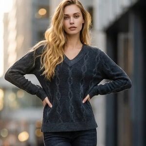 Wyatt Velvet Gray 100% Cashmere Women's V-Neck Sweater